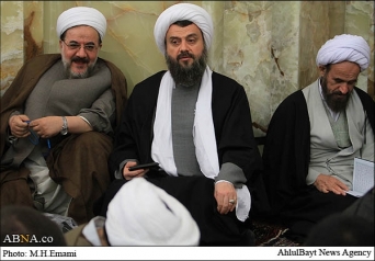 مراسم بزرگداشت آیت الله خوشوقت در قم برگزار شد